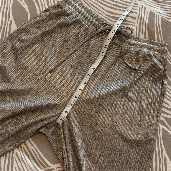 BISHOP & YOUNG gold glittery joggers - Picture 8 of 11